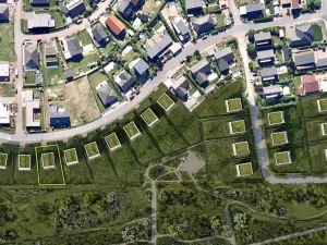 Prodej pozemku pro bydlení, Hrušovany u Brna, Pod Střediskem, 728 m2