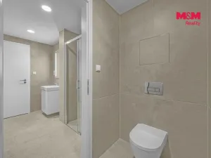 Prodej bytu 2+kk, Praha - Hloubětín, Poděbradská, 71 m2