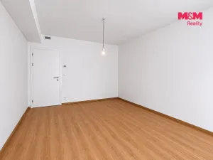 Prodej bytu 2+kk, Praha - Hloubětín, Poděbradská, 71 m2