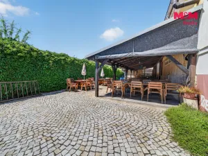 Prodej restaurace, Studená, Tyršova, 879 m2