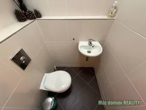 Pronájem bytu 3+kk, Praha - Hrdlořezy, Nad Smetankou, 89 m2