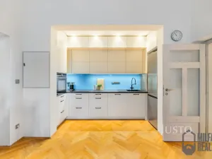 Prodej bytu 3+kk, Liberec - Liberec I-Staré Město, Masarykova, 84 m2