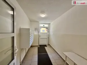Pronájem bytu 3+1, Ústí nad Labem - Krásné Březno, Neštěmická, 73 m2