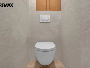 Prodej bytu 3+1, Lužany, 77 m2