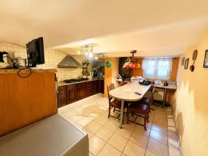 Prodej rodinného domu, Jáchymov, 420 m2