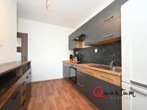 Pronájem bytu 3+1, Praha - Bohnice, Kostřínská, 70 m2