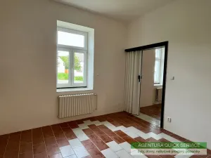 Pronájem skladu, Bubovice, 670 m2