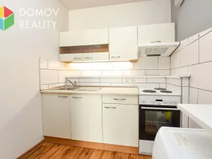 Pronájem bytu 2+kk, Králův Dvůr, Nad Stadionem, 38 m2