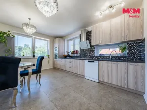 Prodej rodinného domu, Mukařov - Srbín, Do Vrchu, 379 m2