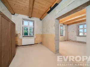Prodej bytu 2+1, Mladé Buky, 52 m2