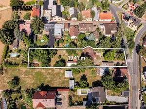 Prodej pozemku pro bydlení, Praha - Pitkovice, Žampiónová, 1941 m2