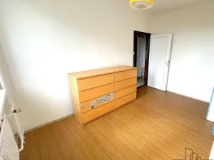 Pronájem bytu 3+1, Zlín, Budovatelská, 64 m2
