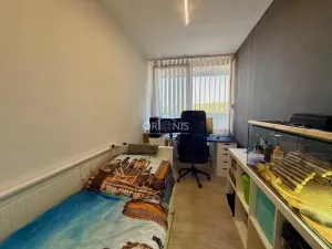 Prodej bytu 3+1, Chomutov, Kundratická, 75 m2