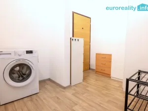 Pronájem bytu 2+kk, Strakonice, U Zahrádek, 46 m2