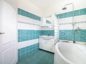 Prodej rodinného domu, Brno, náměstí Karla IV., 120 m2
