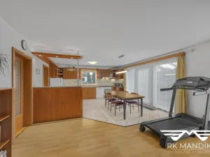 Prodej rodinného domu, Nová Ves, 212 m2
