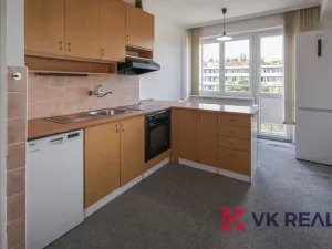 Pronájem bytu 2+1, Praha - Dejvice, Evropská, 75 m2