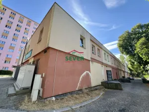 Prodej obchodního prostoru, Chomutov, Cihlářská, 78 m2