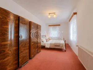 Prodej rodinného domu, Podhradí, 306 m2