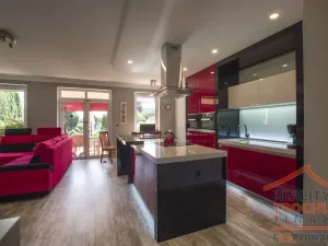 Prodej rodinného domu, Mikulovice, Dlouhá, 156 m2