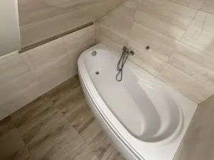 Pronájem bytu 2+1, Kochánky, 40 m2