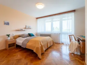 Prodej vícegeneračního domu, Praha - Střešovice, U střešovických hřišť, 198 m2