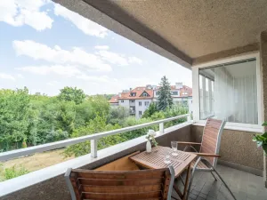 Prodej vícegeneračního domu, Praha - Střešovice, U střešovických hřišť, 198 m2