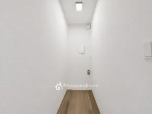 Pronájem bytu 2+kk, Znojmo, Vančurova, 42 m2