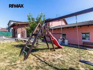 Prodej rodinného domu, Hradečno, 228 m2