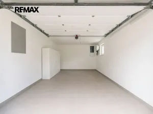 Prodej rodinného domu, Hradečno, 228 m2