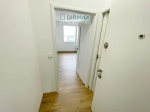 Pronájem bytu 1+kk, Plzeň - Lobzy, Sousedská, 20 m2