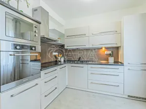 Prodej bytu 1+1, Praha - Zbraslav, Tunelářů, 38 m2