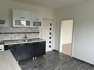 Prodej bytu 1+1, Plzeň, Dlouhá, 36 m2