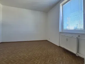Pronájem bytu 3+1, České Budějovice, Emy Destinové, 65 m2
