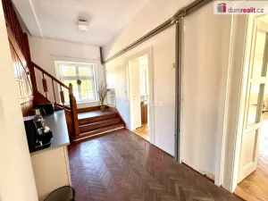 Pronájem kanceláře, Veltrusy, Palackého, 63 m2