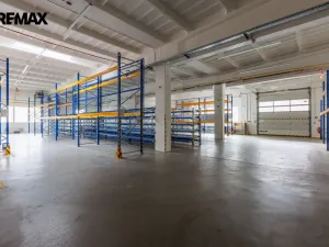 Pronájem výrobních prostor, Chodová Planá, Kyjovská, 2489 m2