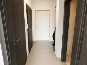 Pronájem bytu 2+kk, Praha - Hostavice, U Hostavického potoka, 56 m2