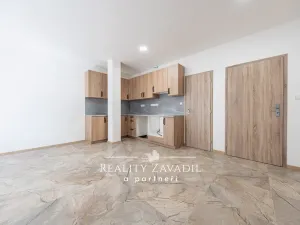 Prodej bytu 3+kk, Praha - Kyje, Světská, 58 m2