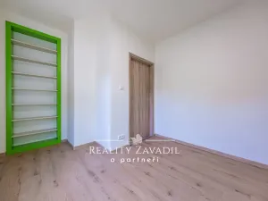 Prodej bytu 3+kk, Praha - Kyje, Světská, 58 m2