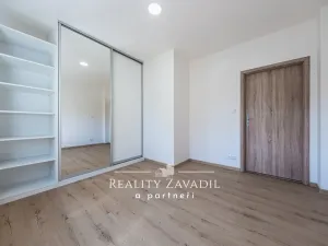 Prodej bytu 3+kk, Praha - Kyje, Světská, 58 m2