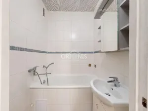 Pronájem bytu 2+1, Chomutov, Václavská, 50 m2