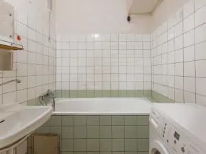 Prodej bytu 2+1, Praha - Strašnice, Sečská, 64 m2