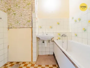 Prodej bytu 2+1, Opava, Holasická, 58 m2