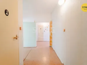 Prodej bytu 2+1, Opava, Holasická, 58 m2