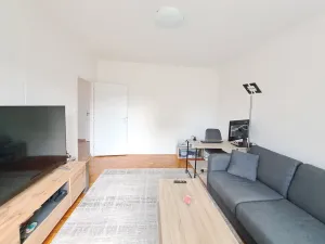 Pronájem bytu 2+1, Zlín, L. Váchy, 54 m2