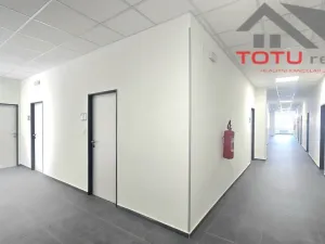 Pronájem kanceláře, Chrudim, Palackého třída, 18 m2