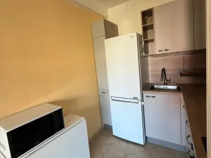 Pronájem bytu 2+kk, Praha - Podolí, Na vápenném, 38 m2