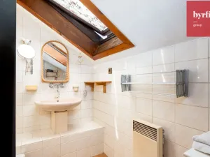 Prodej bytu 2+1, Opava, Joy Adamsonové, 59 m2