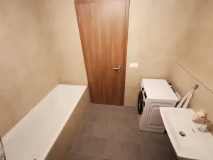 Pronájem bytu 1+kk, Praha - Michle, U plynárny, 36 m2