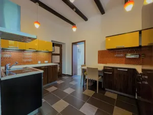 Prodej bytu 3+1, Karlovy Vary, Na Vyhlídce, 94 m2